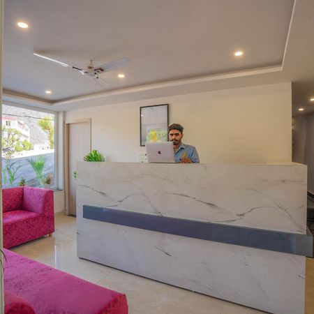 Perfectstayz Alpine Near Laxman Jhula Rishīkesh Exterior foto