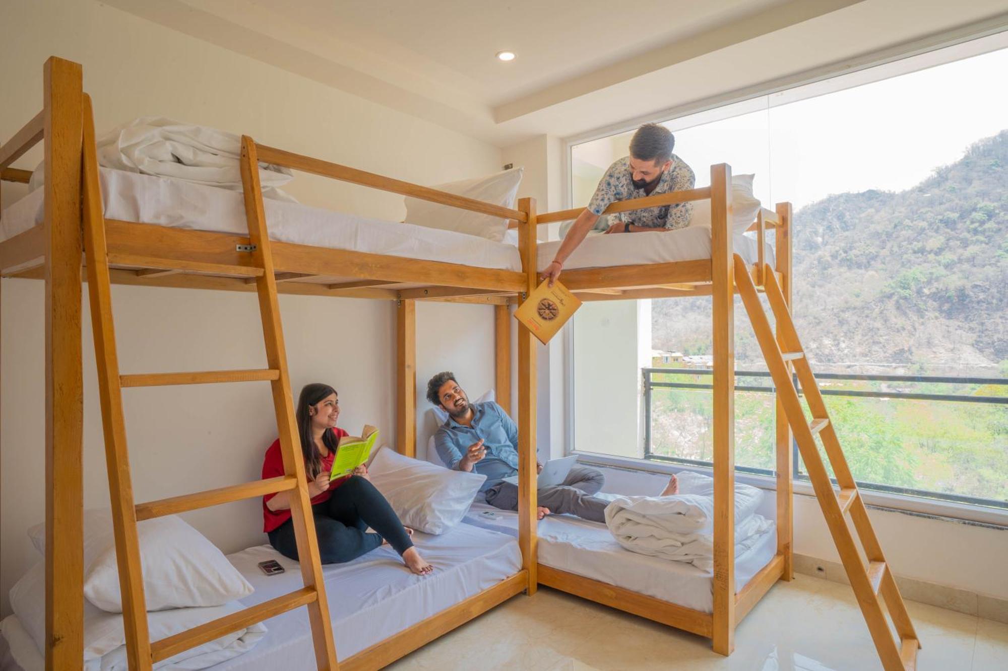 Perfectstayz Alpine Near Laxman Jhula Rishīkesh Exterior foto