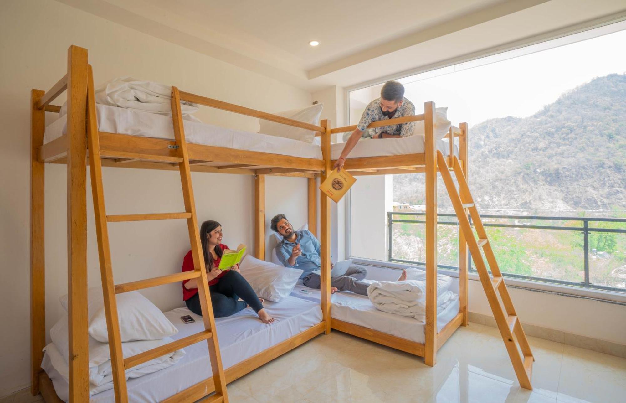 Perfectstayz Alpine Near Laxman Jhula Rishīkesh Exterior foto