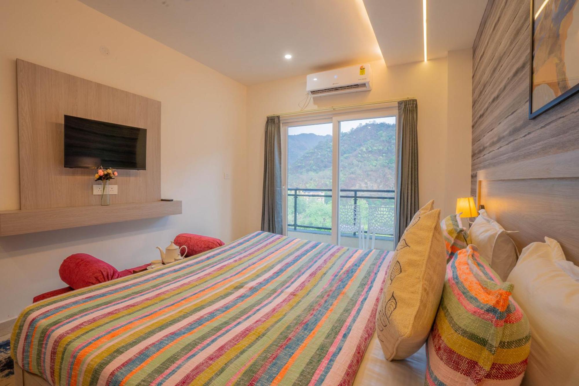 Perfectstayz Alpine Near Laxman Jhula Rishīkesh Exterior foto